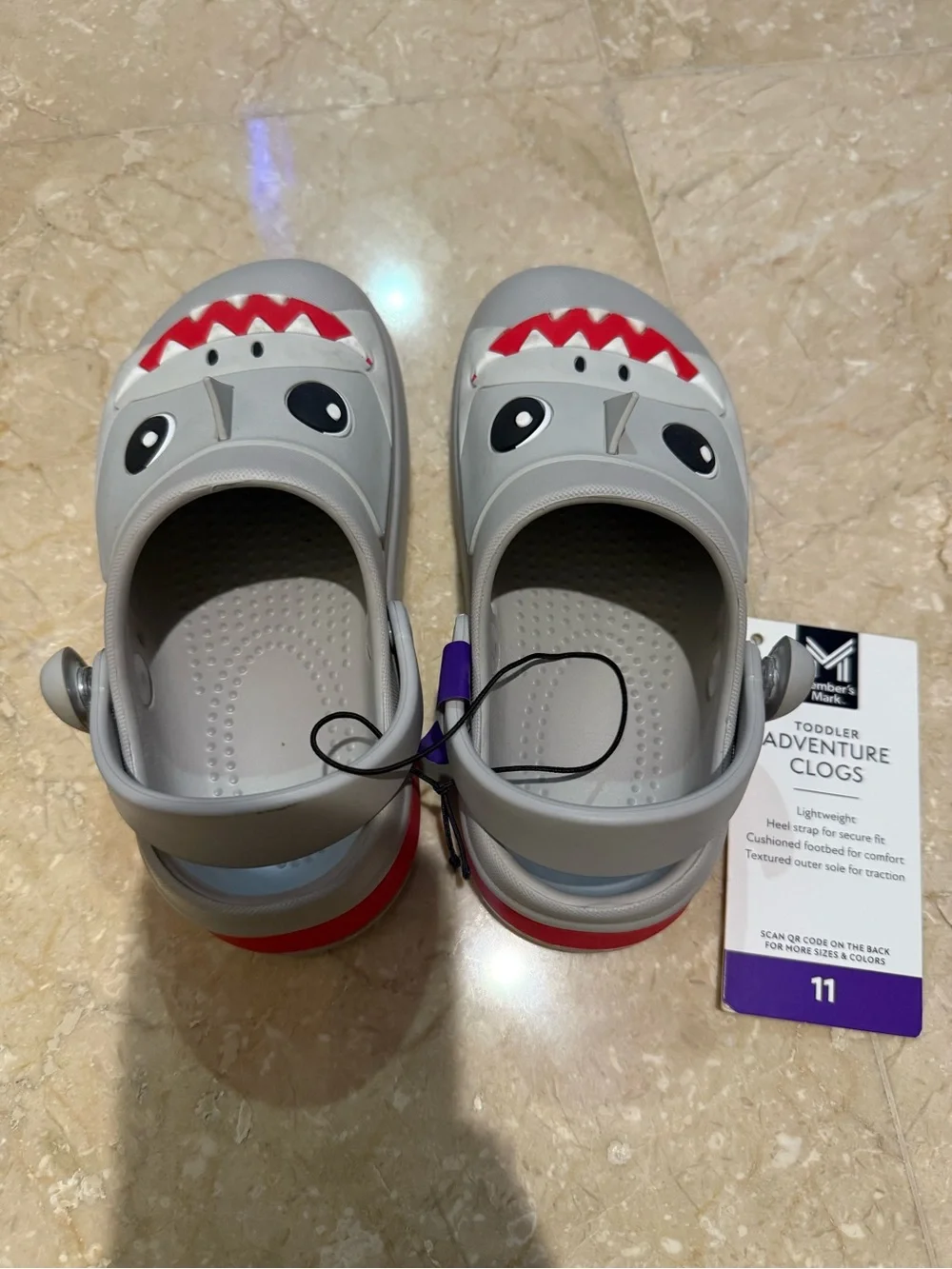 New Member’s Mark Toddler Shark Clogs - size 11